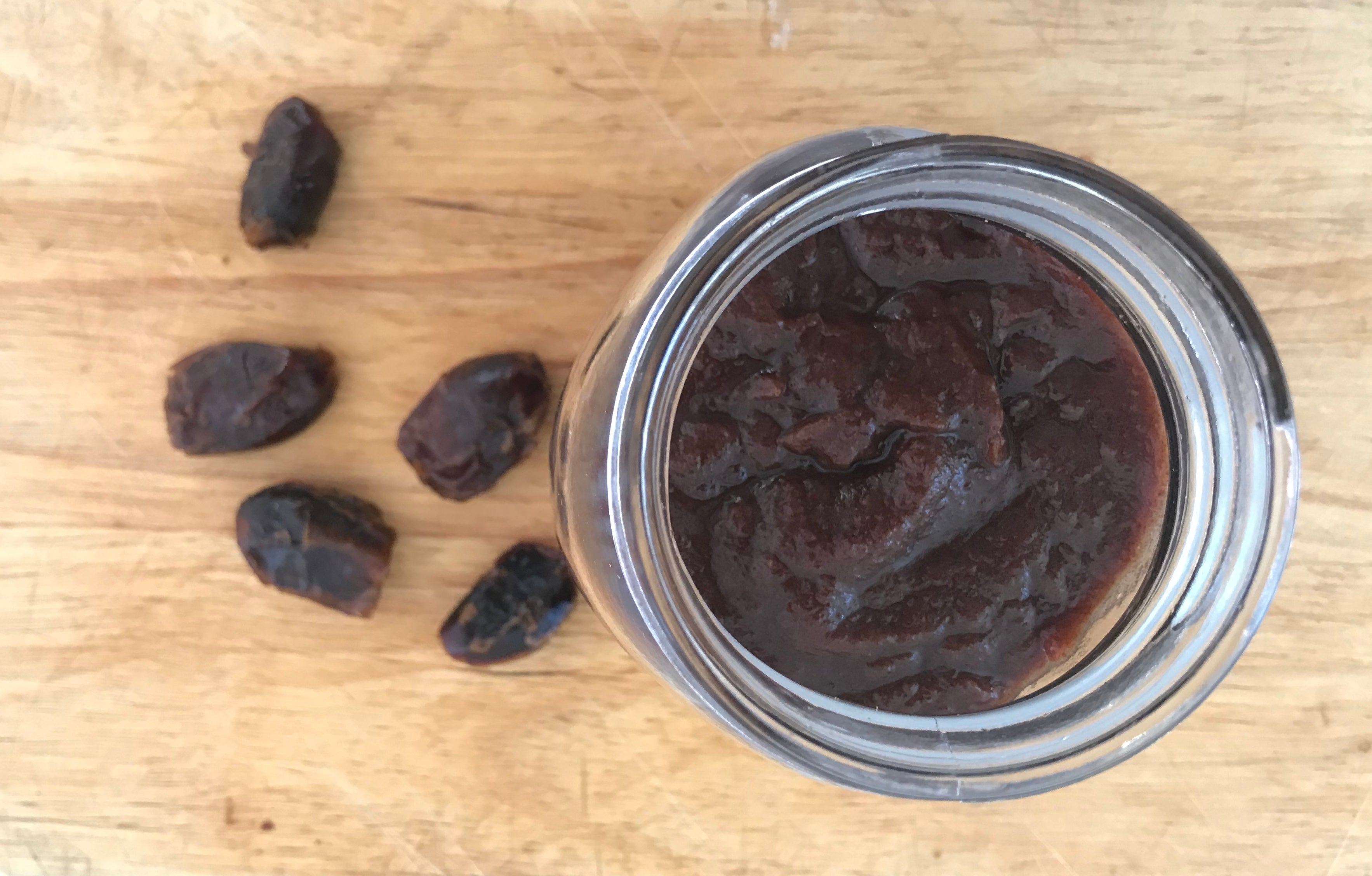 Date syrup - the natural sugar substitute