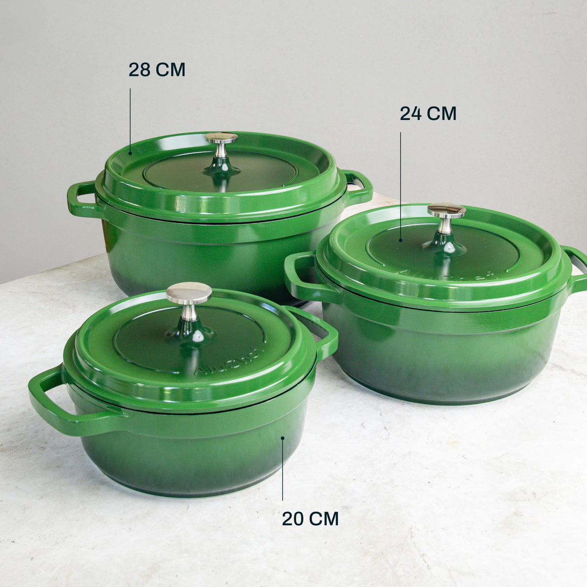 Round Casserole Pot with Lid